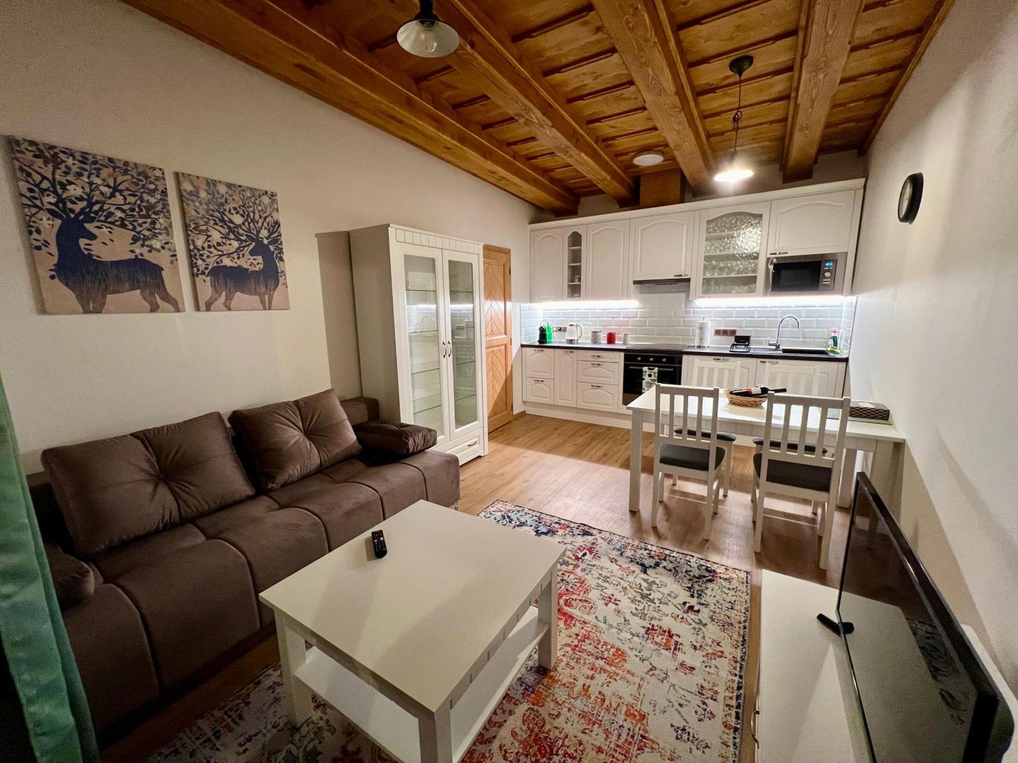 Apartman 8, Jezerne Velké Karlovice 외부 사진